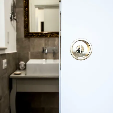Ciuritaormina Maison De Charme Bed & Breakfast 2*